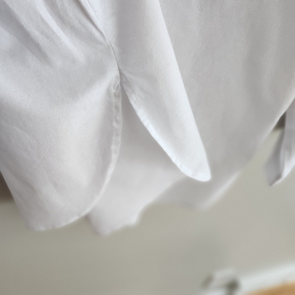 Long sleeved linen blouse - Picture 3 of 4